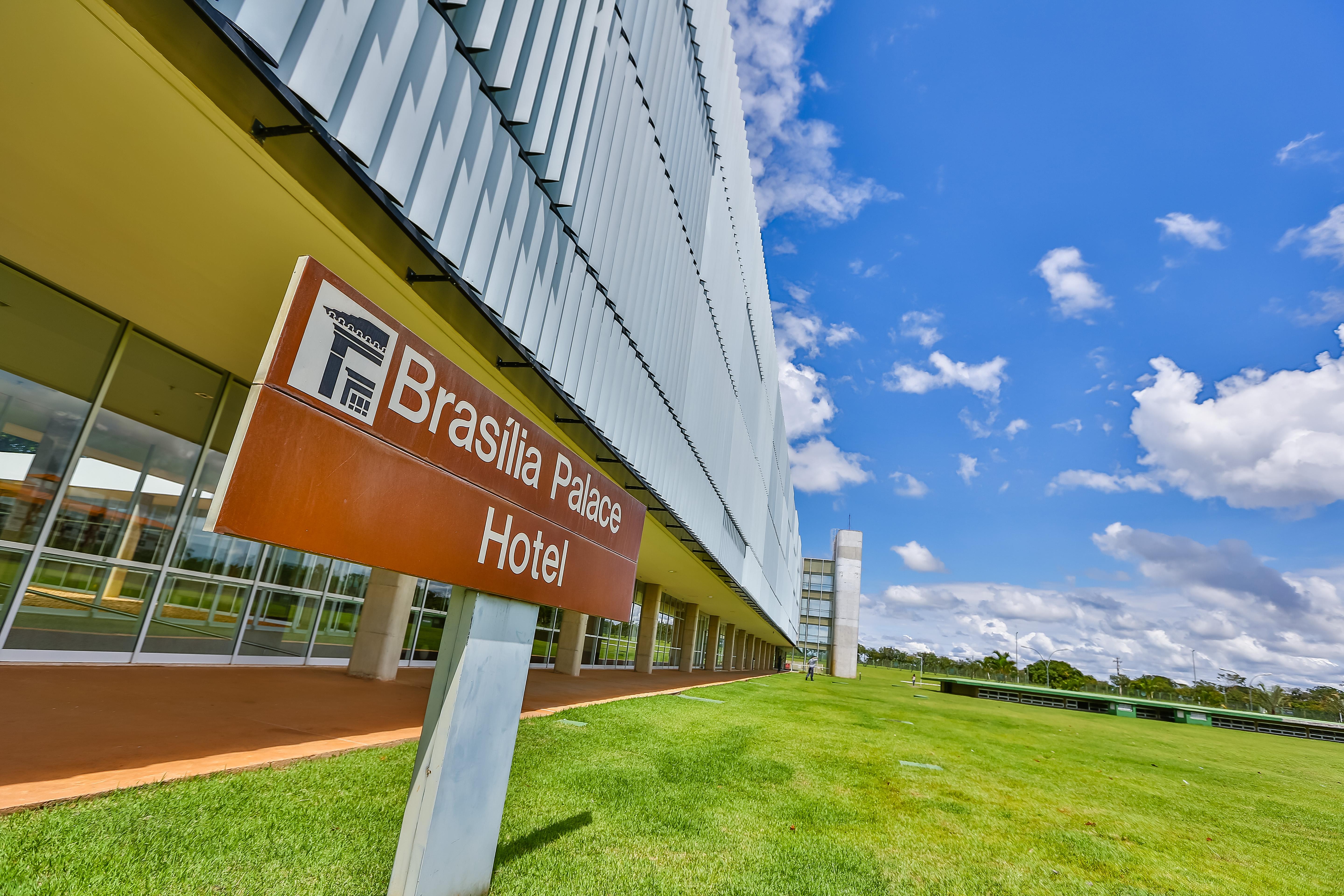 Brasilia Palace Hotel Exterior photo