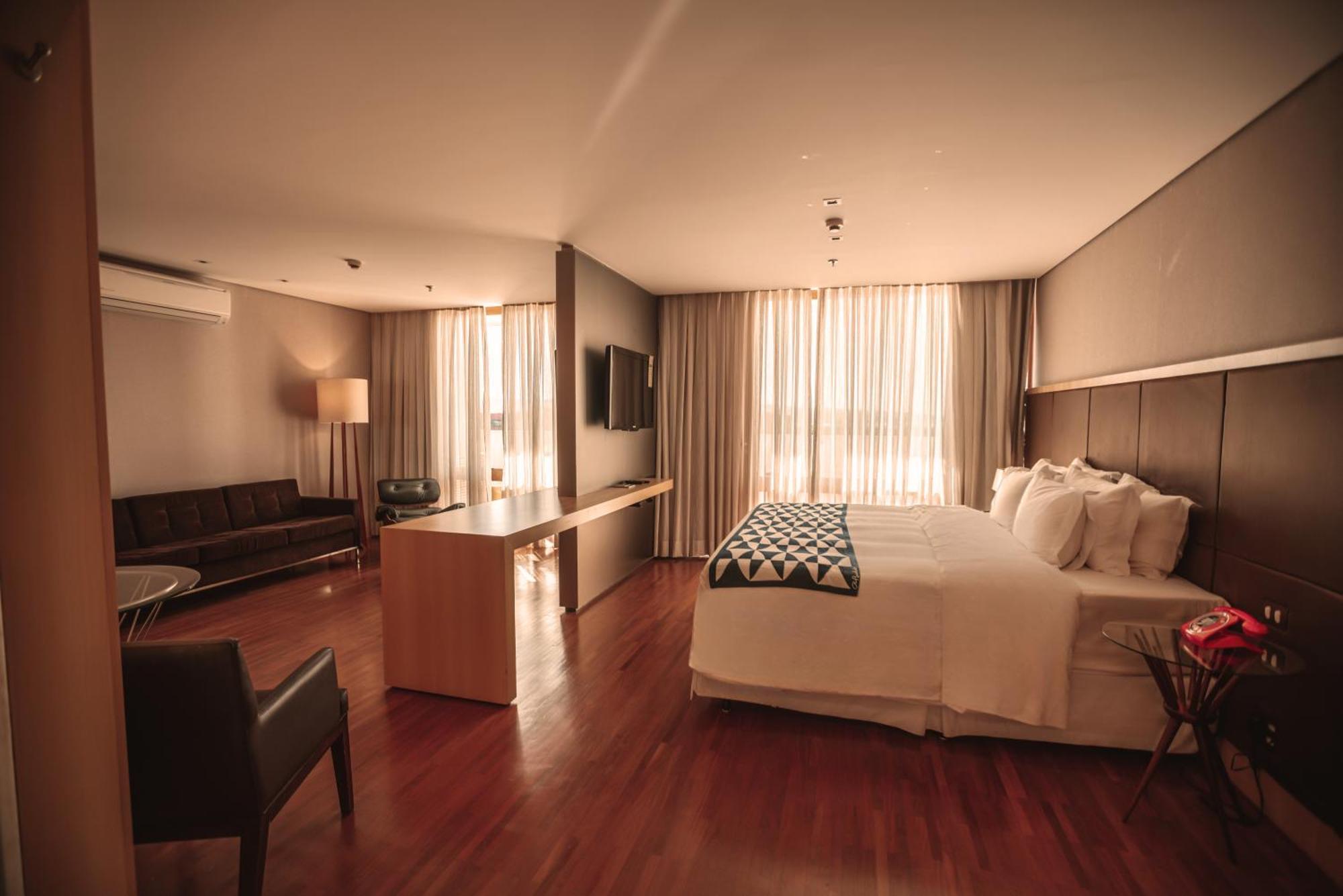 Brasilia Palace Hotel Exterior photo